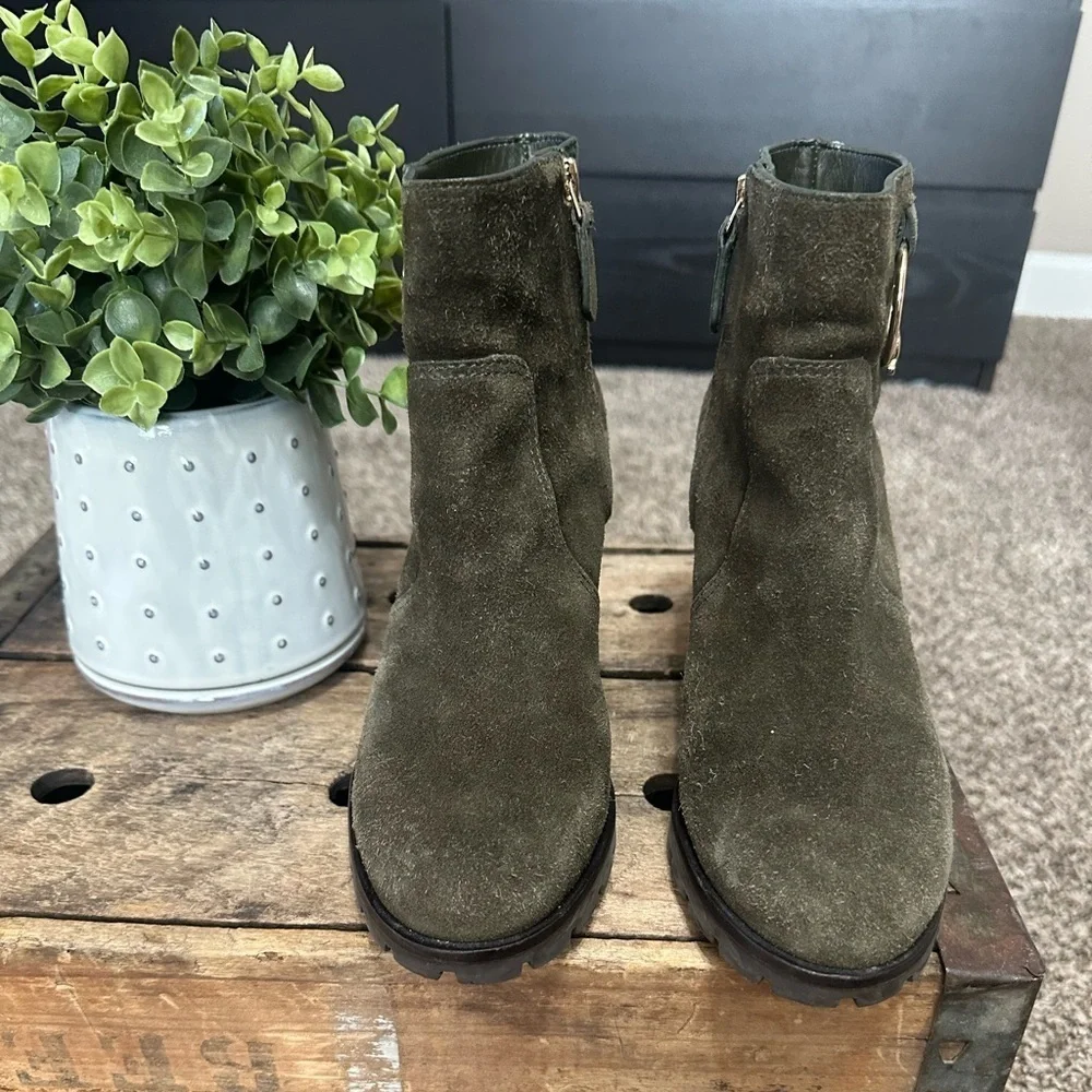 TORY BURCH Sophie lug sole bootie Dark Green Boots Shoes Womens Size 8.5